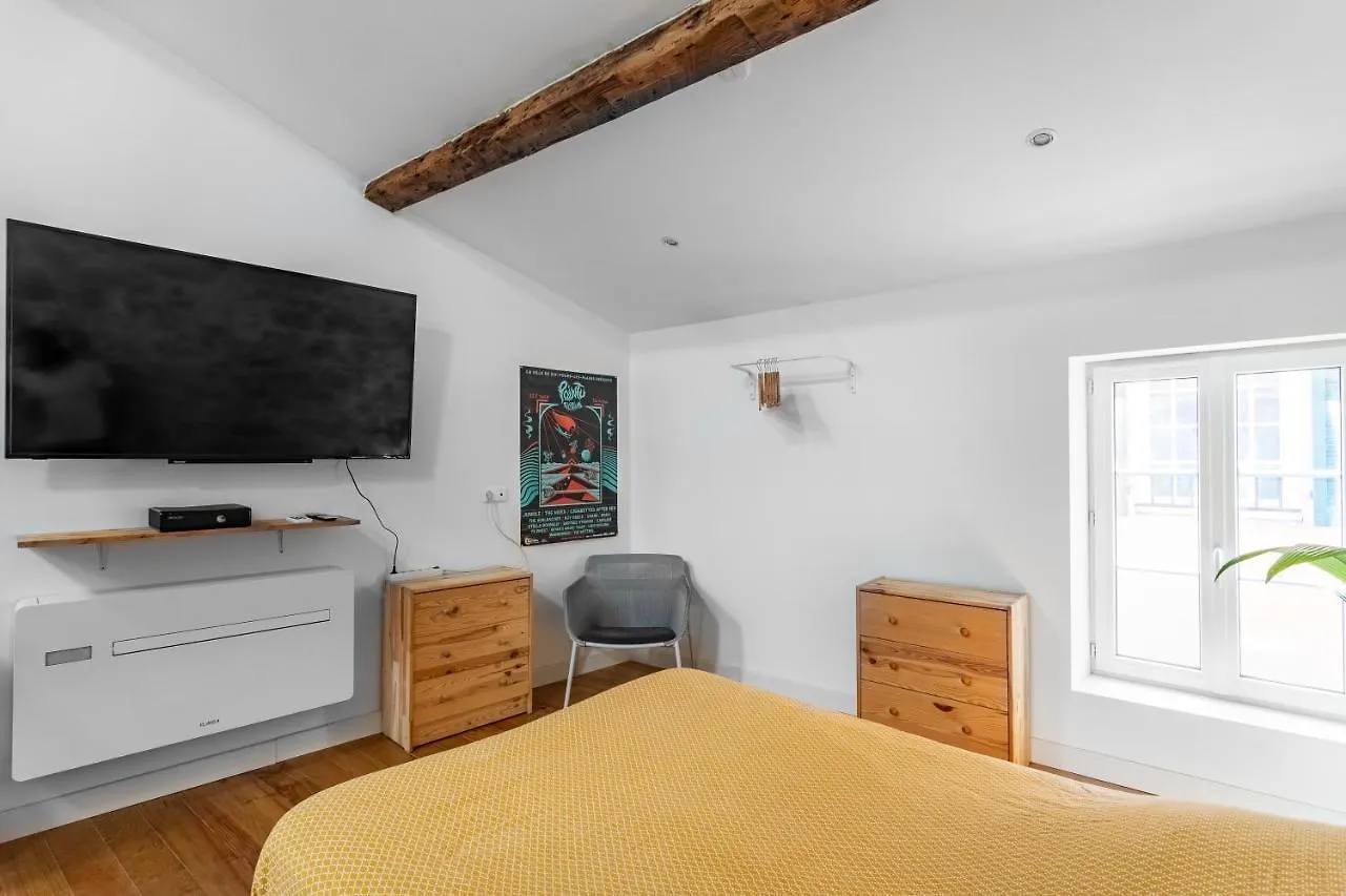 Вилла Singulary House-Loft With Ac Downtown - Dodo Et Tartine Йер