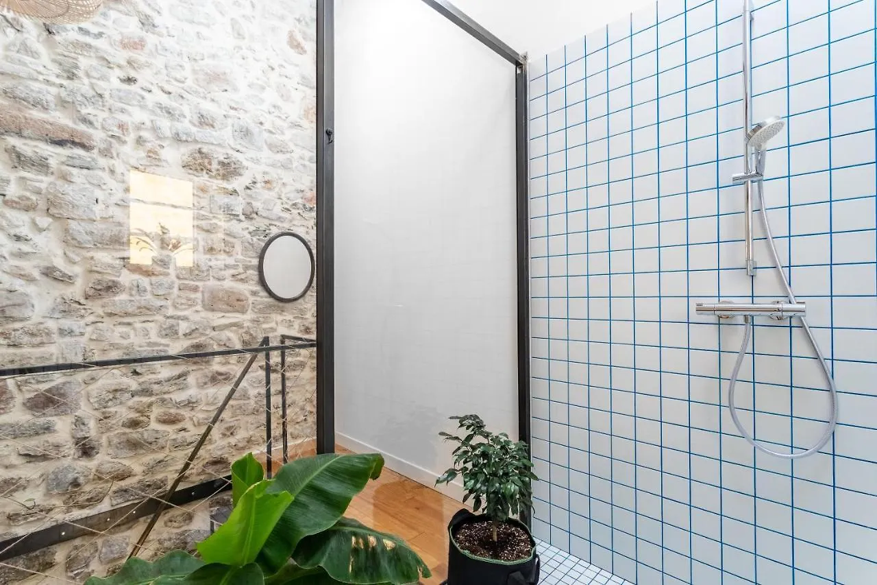 Вилла Singulary House-Loft With Ac Downtown - Dodo Et Tartine Йер 0*,  Франция